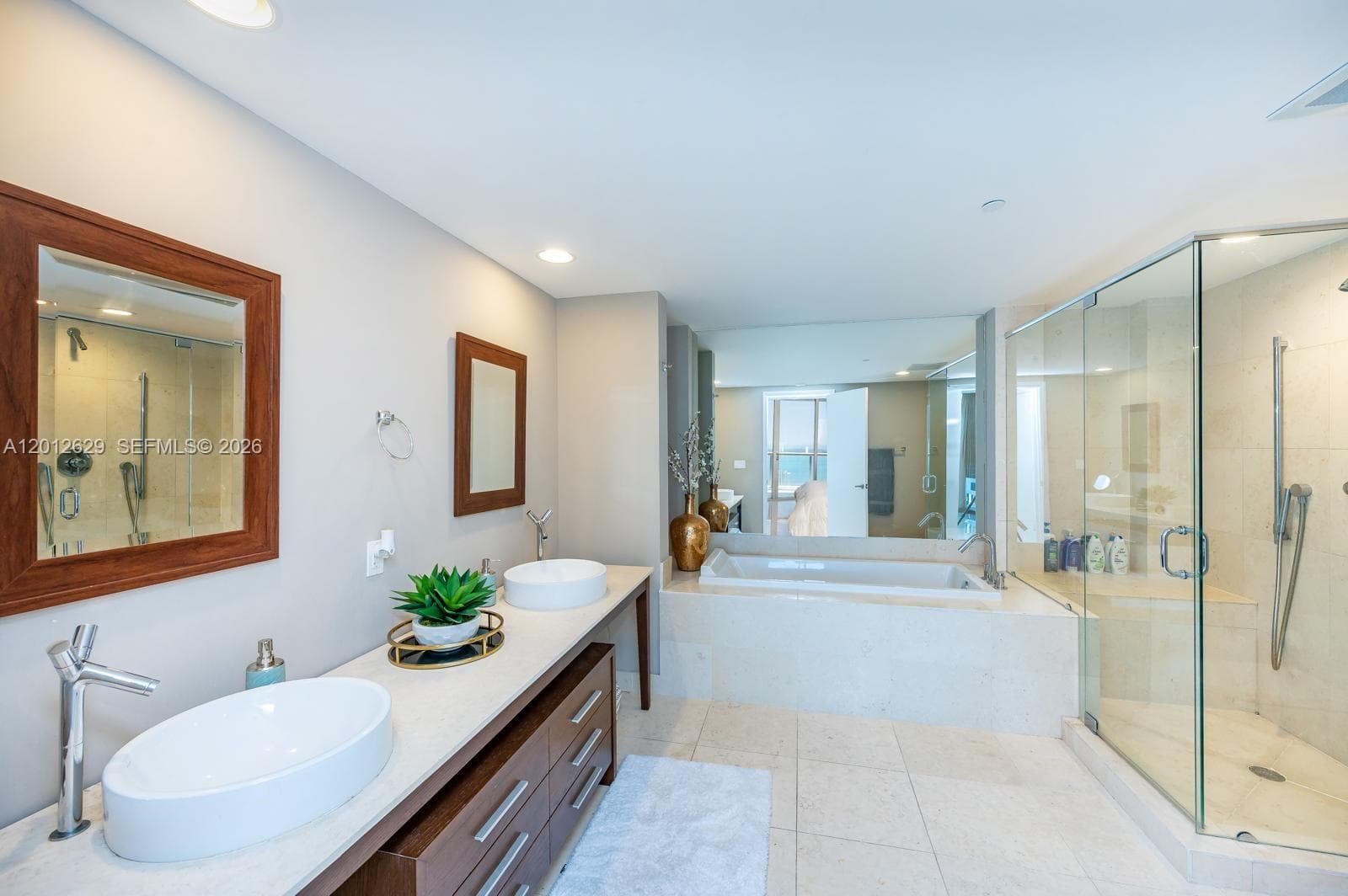 465 Brickell Ave 5305 photo 11