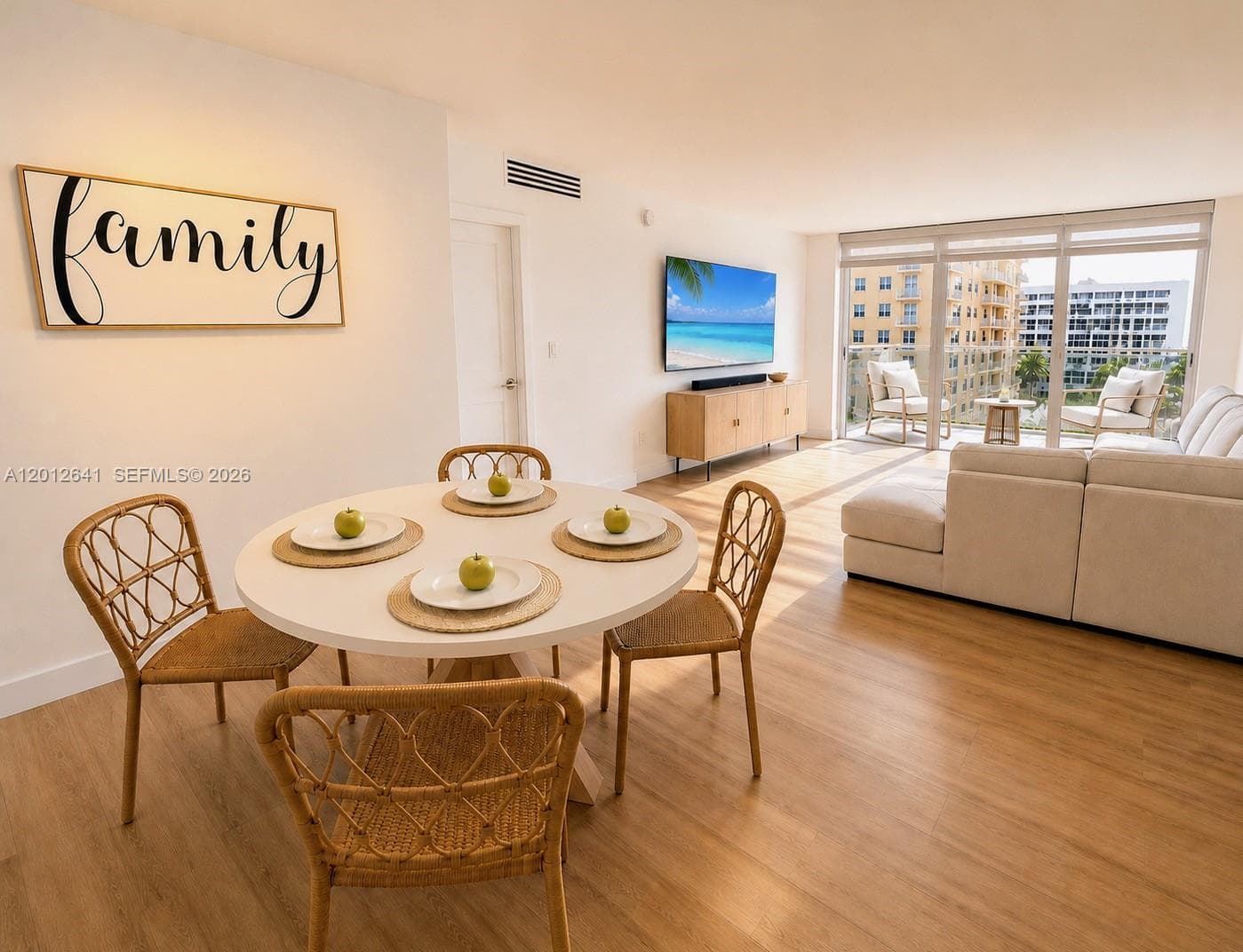 2030 S Ocean Dr 309 photo 4