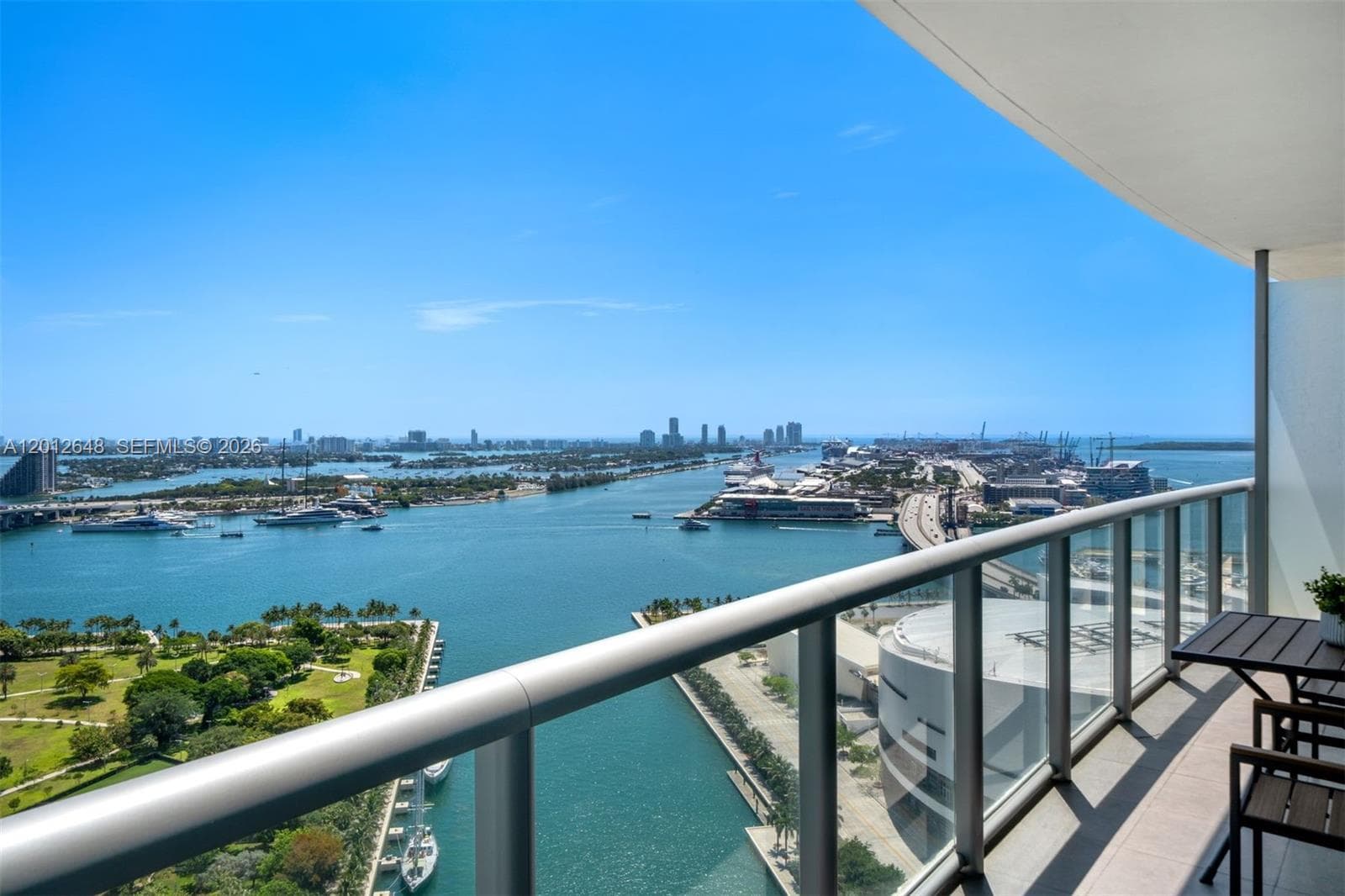 888 Biscayne Blvd 3111 photo 2