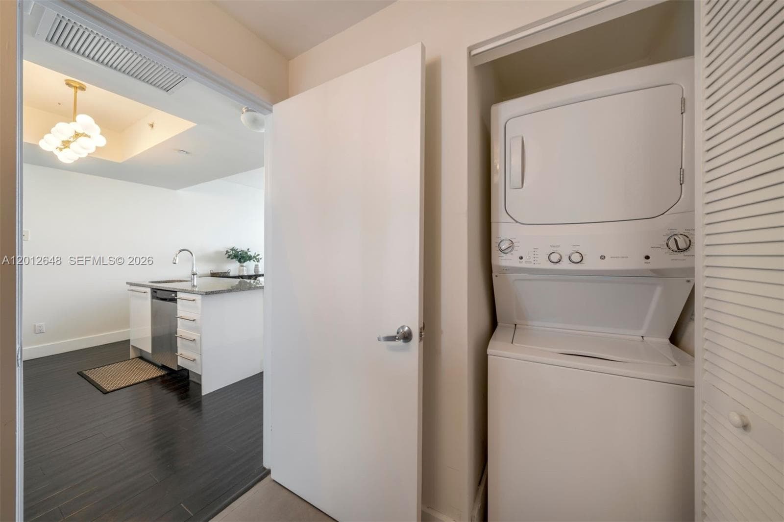 888 Biscayne Blvd 3111 photo 13