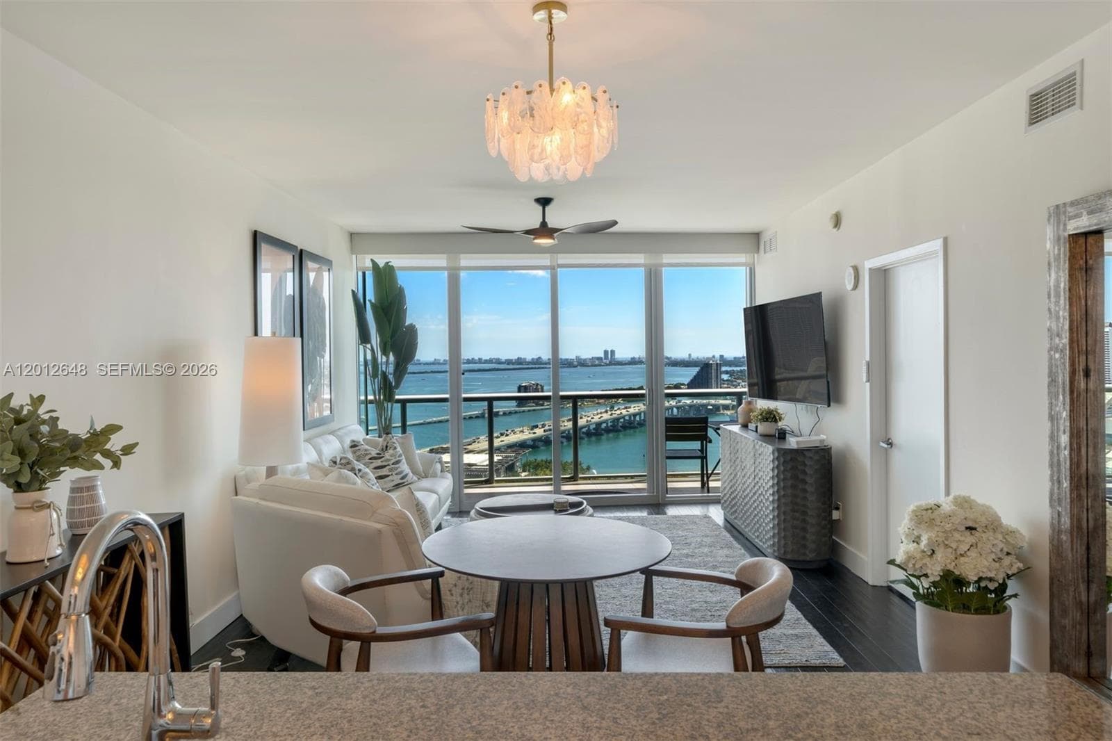 888 Biscayne Blvd 3111 photo 10