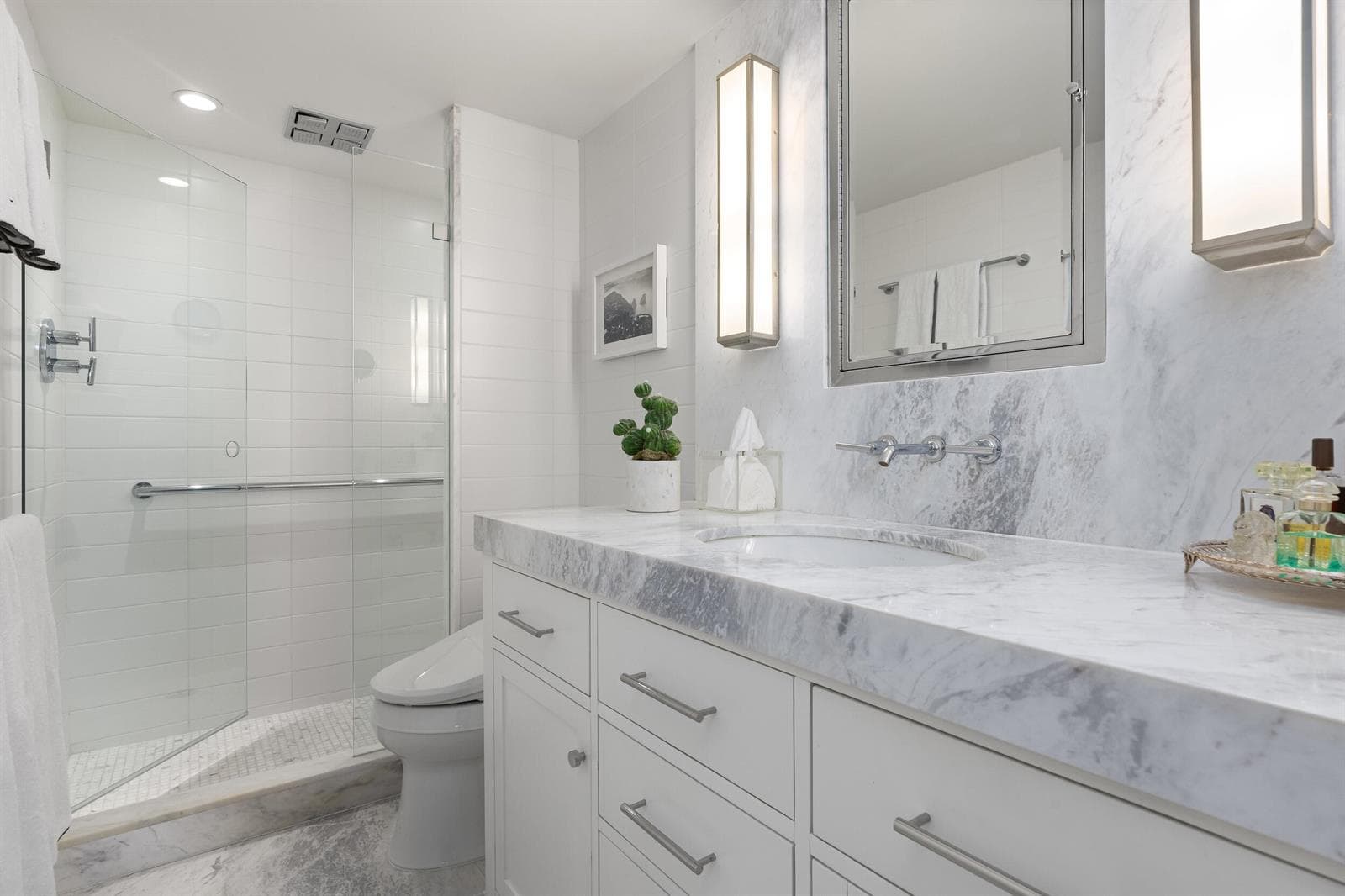 1200 S Flagler Drive 705 photo 10
