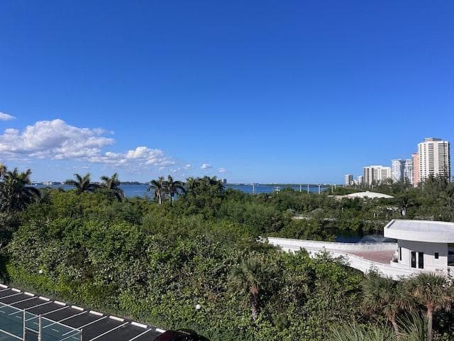 4200 N Ocean Drive 2-405 photo 10