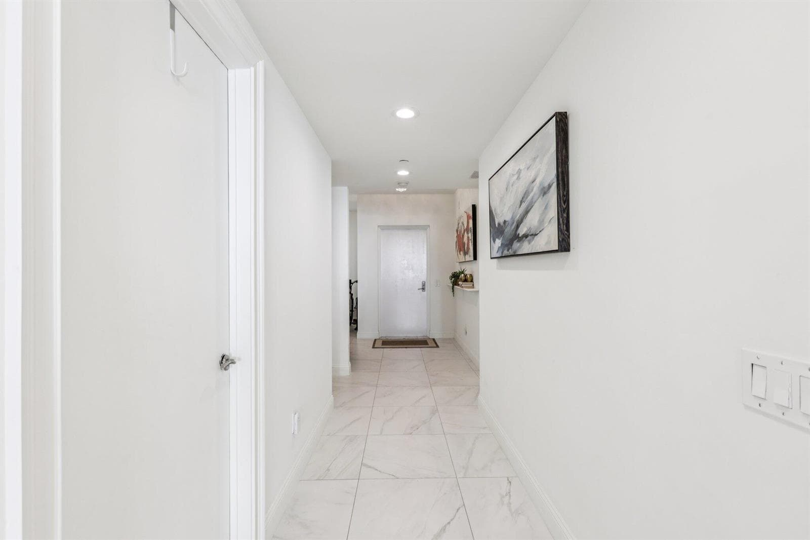 2640 Lake Shore Drive 2008 photo 23