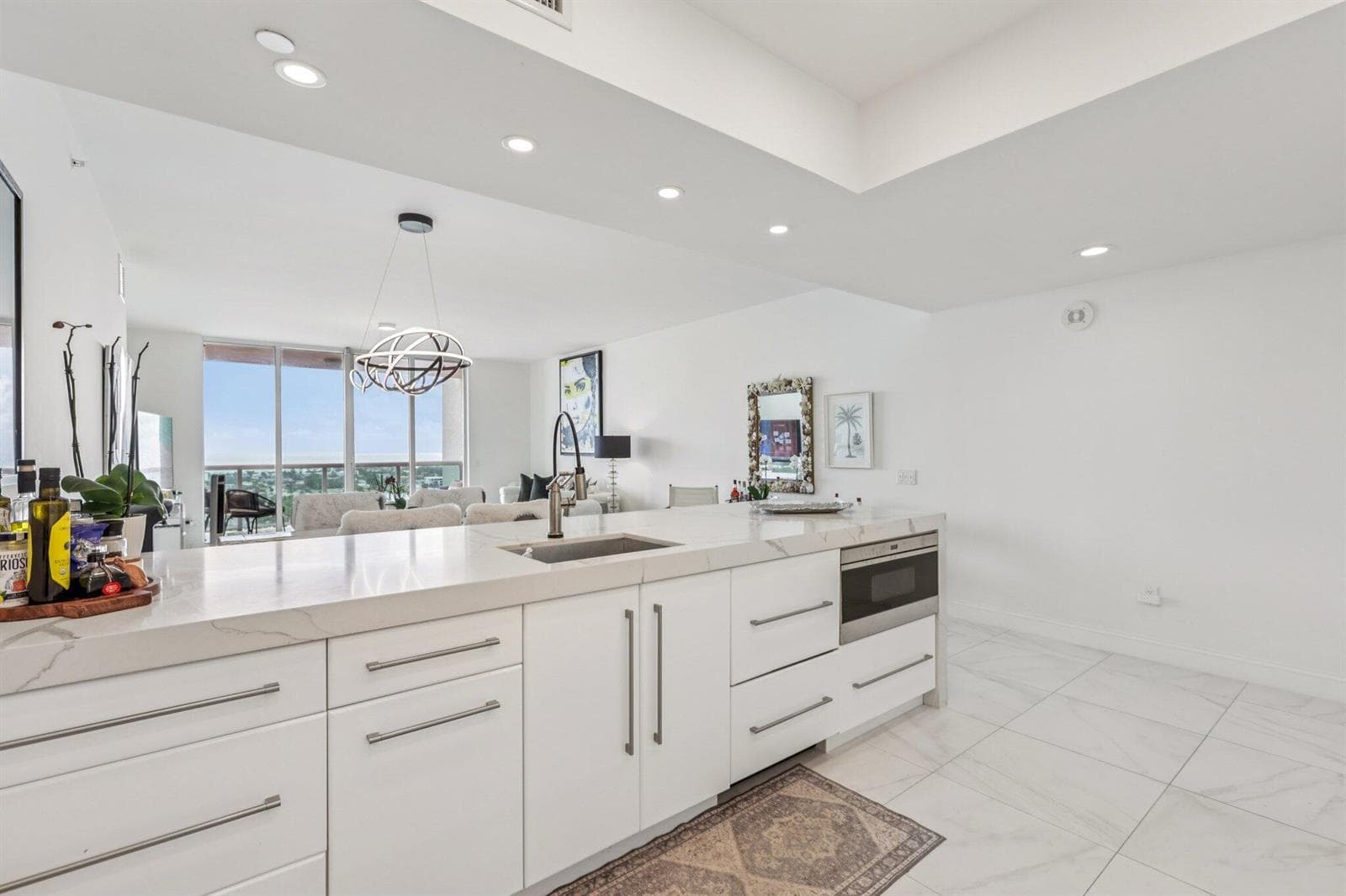 2640 Lake Shore Drive 2008 photo 13