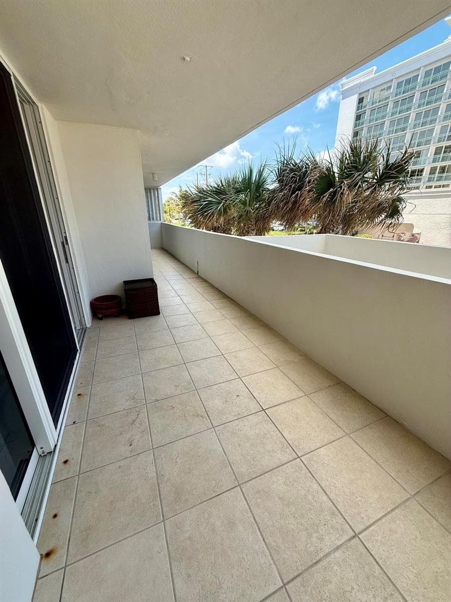 3640 N Ocean Drive 228 photo 23