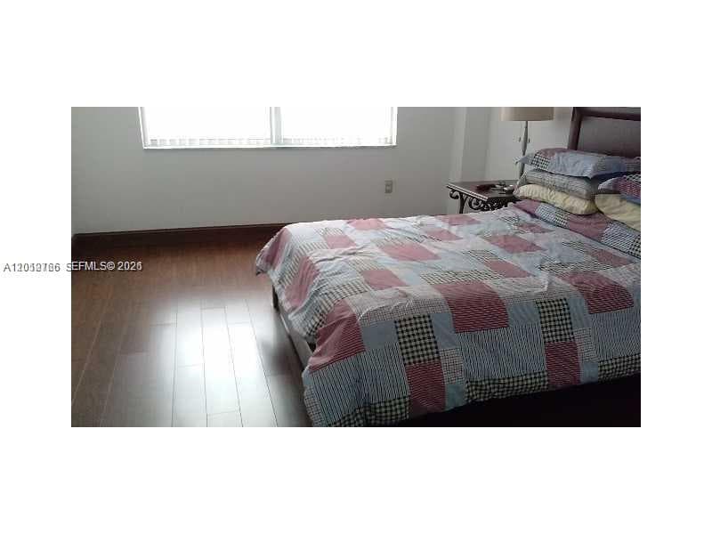 2780 183rd St 710 photo 6
