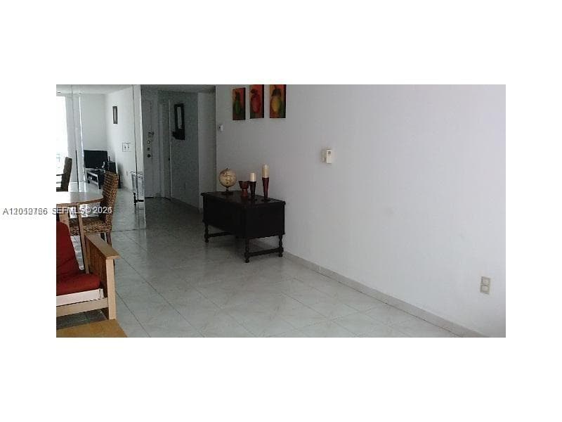 2780 183rd St 710 photo 5