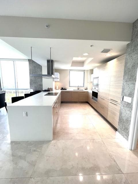 17111 Biscayne Blvd 2102 photo 7