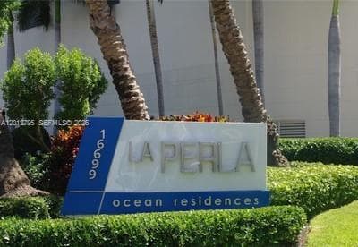 16699 Collins Ave 2705 photo 16