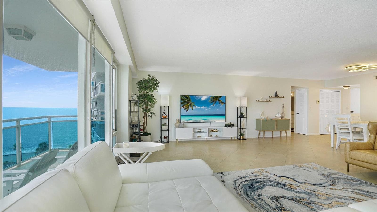 3430 Galt Ocean Drive 802 photo 2