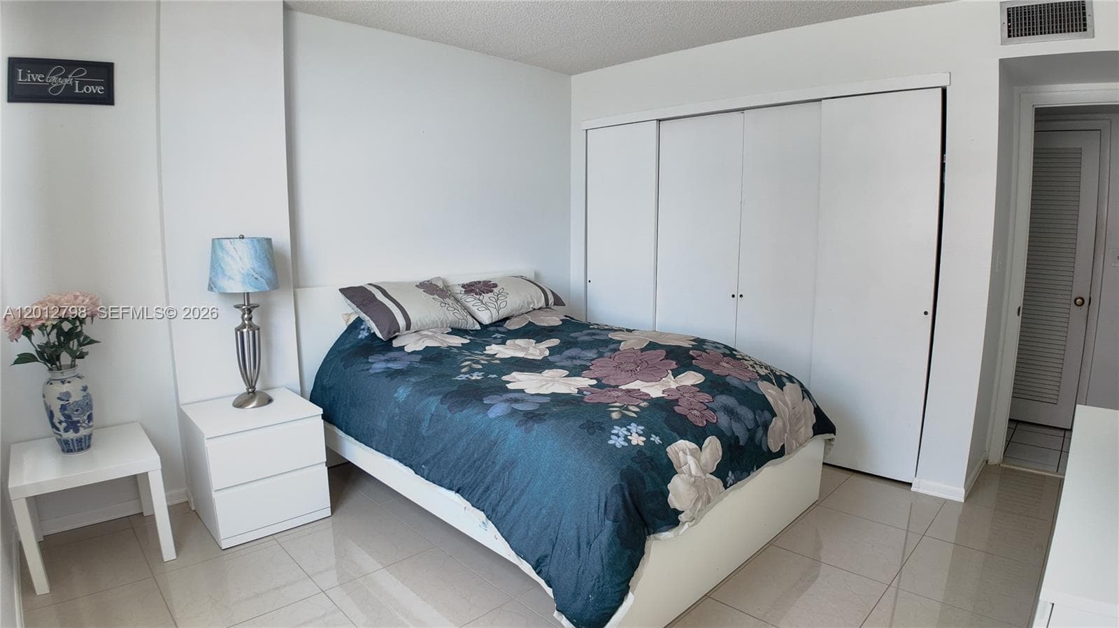 3113 Ocean Dr 506 photo 18