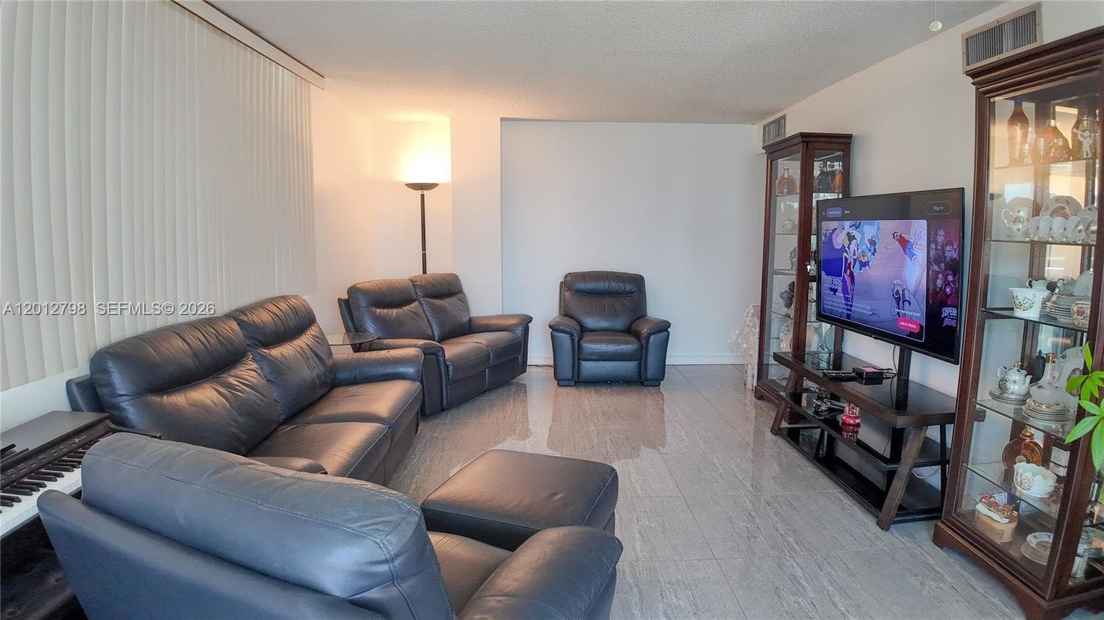 3113 Ocean Dr 506 photo 11