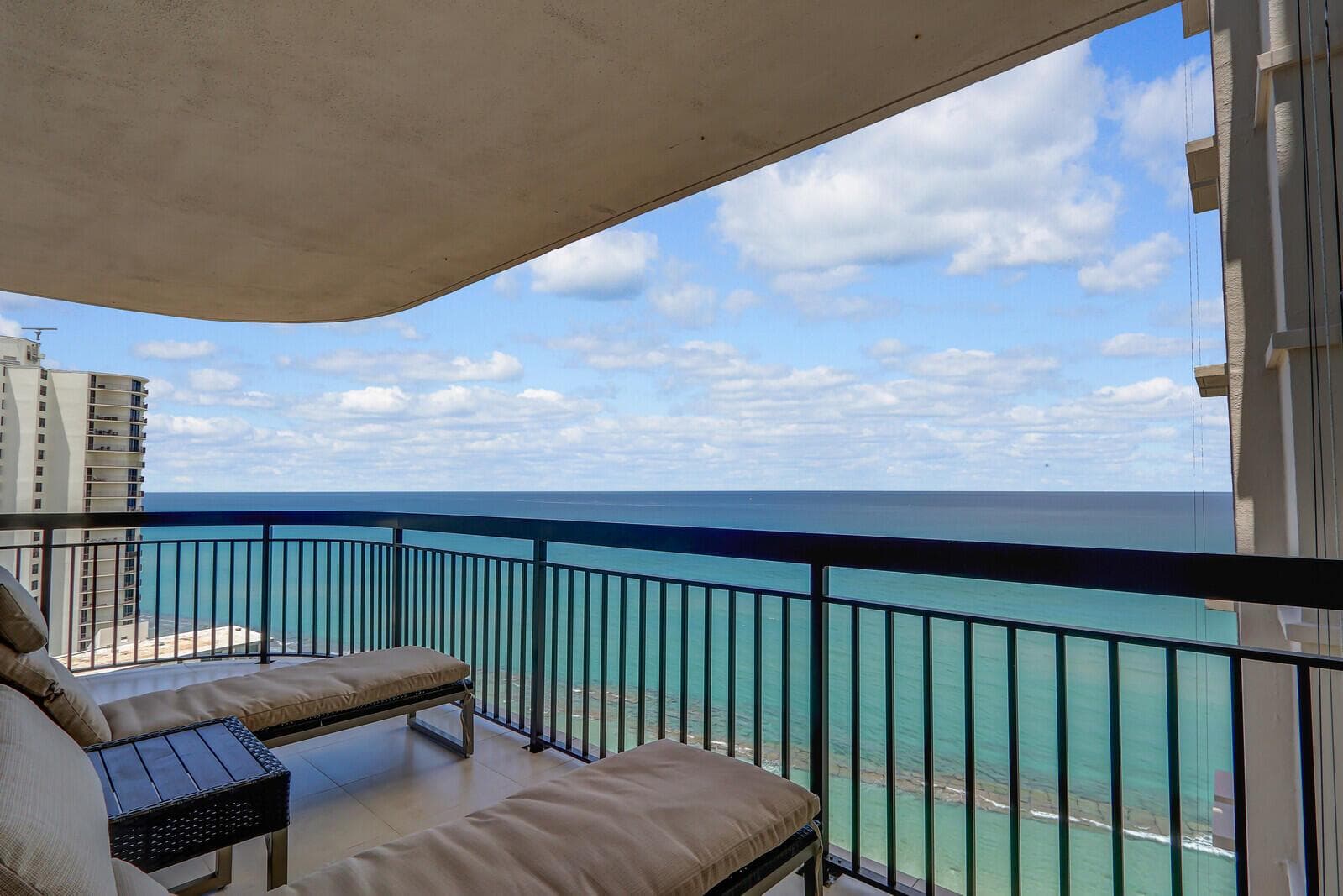 5380 N Ocean Drive 18j photo 17