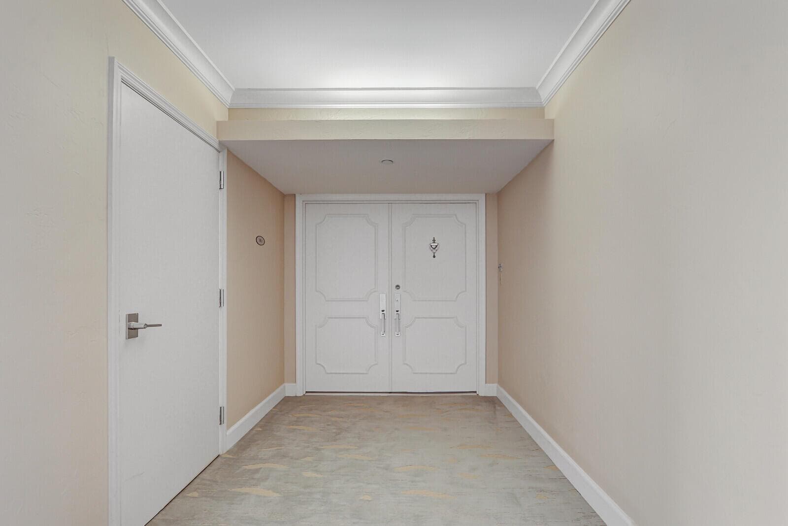 5380 N Ocean Drive 18j photo 10