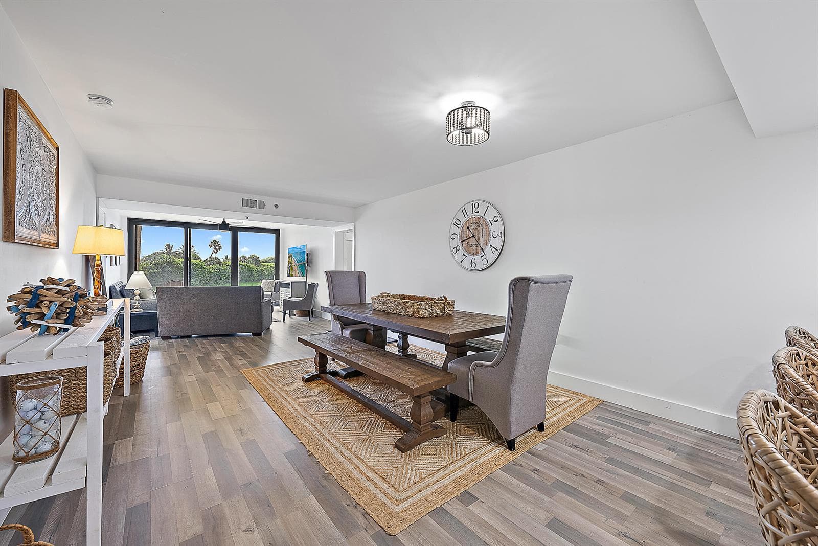 101 S Seas Drive 105 photo 8