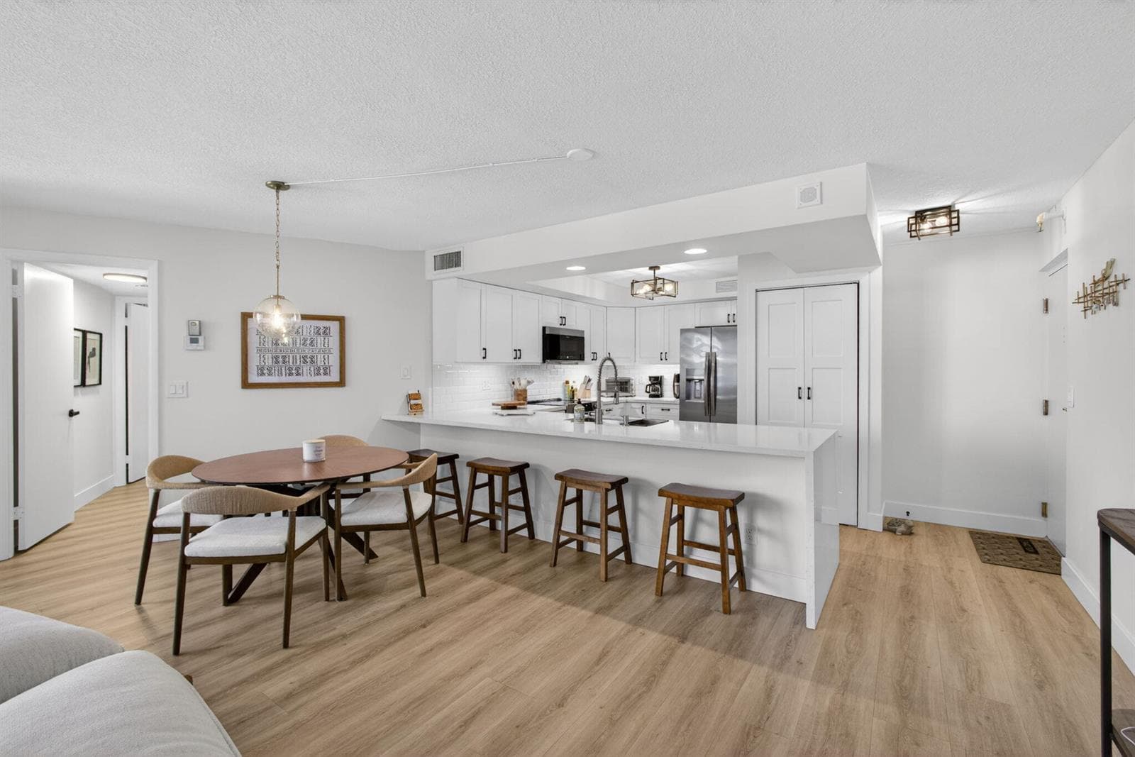 2800 N Ocean Drive A-19c photo 6