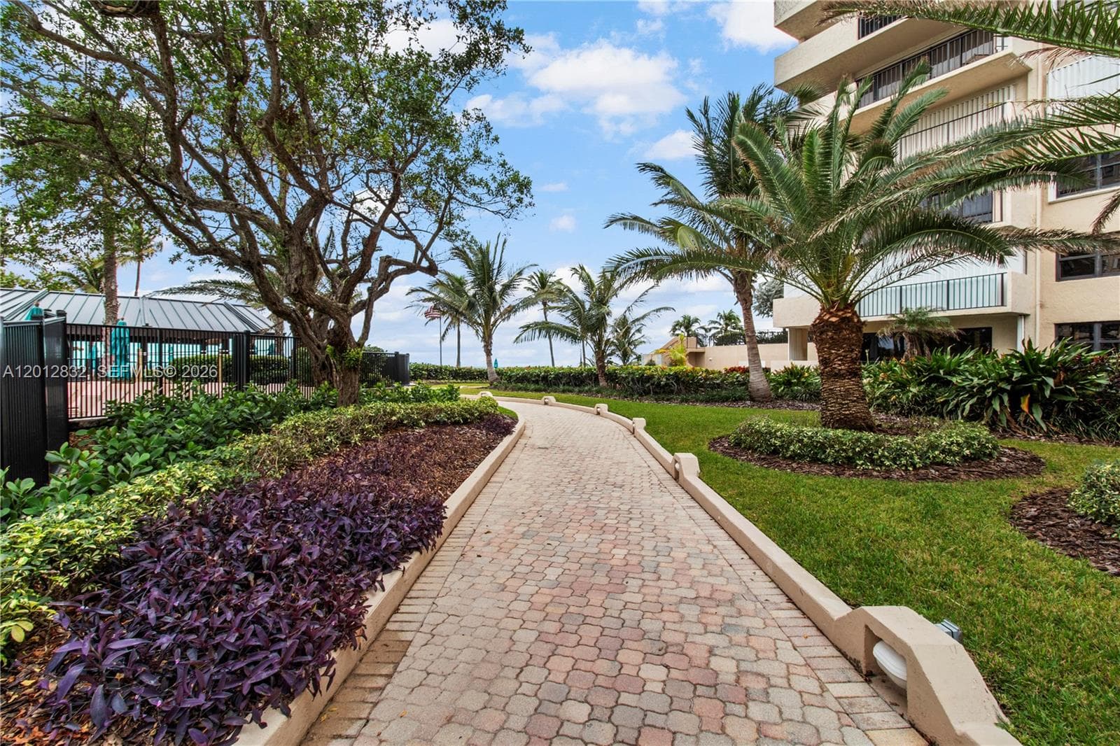 4900 Ocean Blvd 705 photo 25
