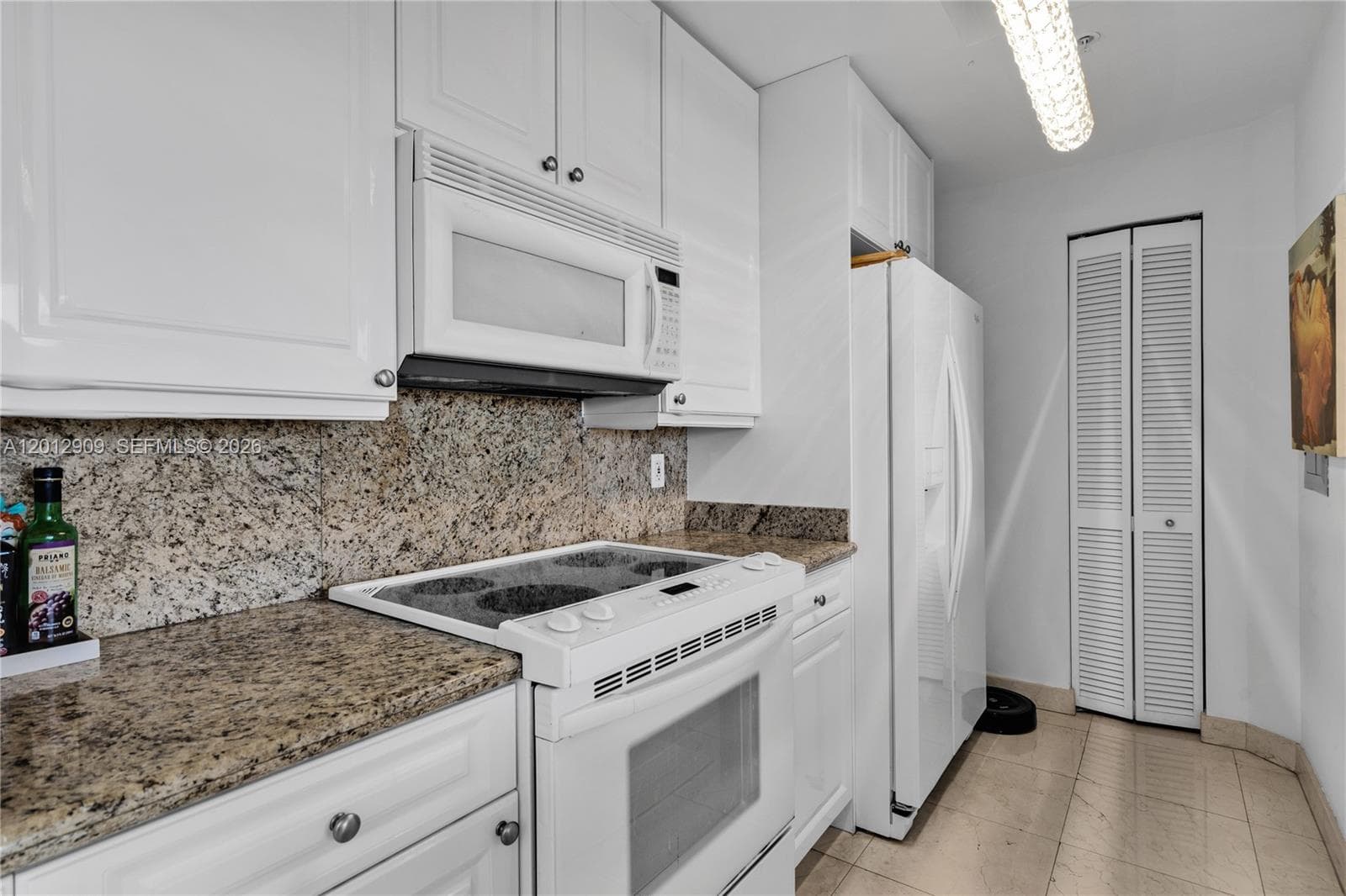 848 Brickell Key Dr 1903 photo 13