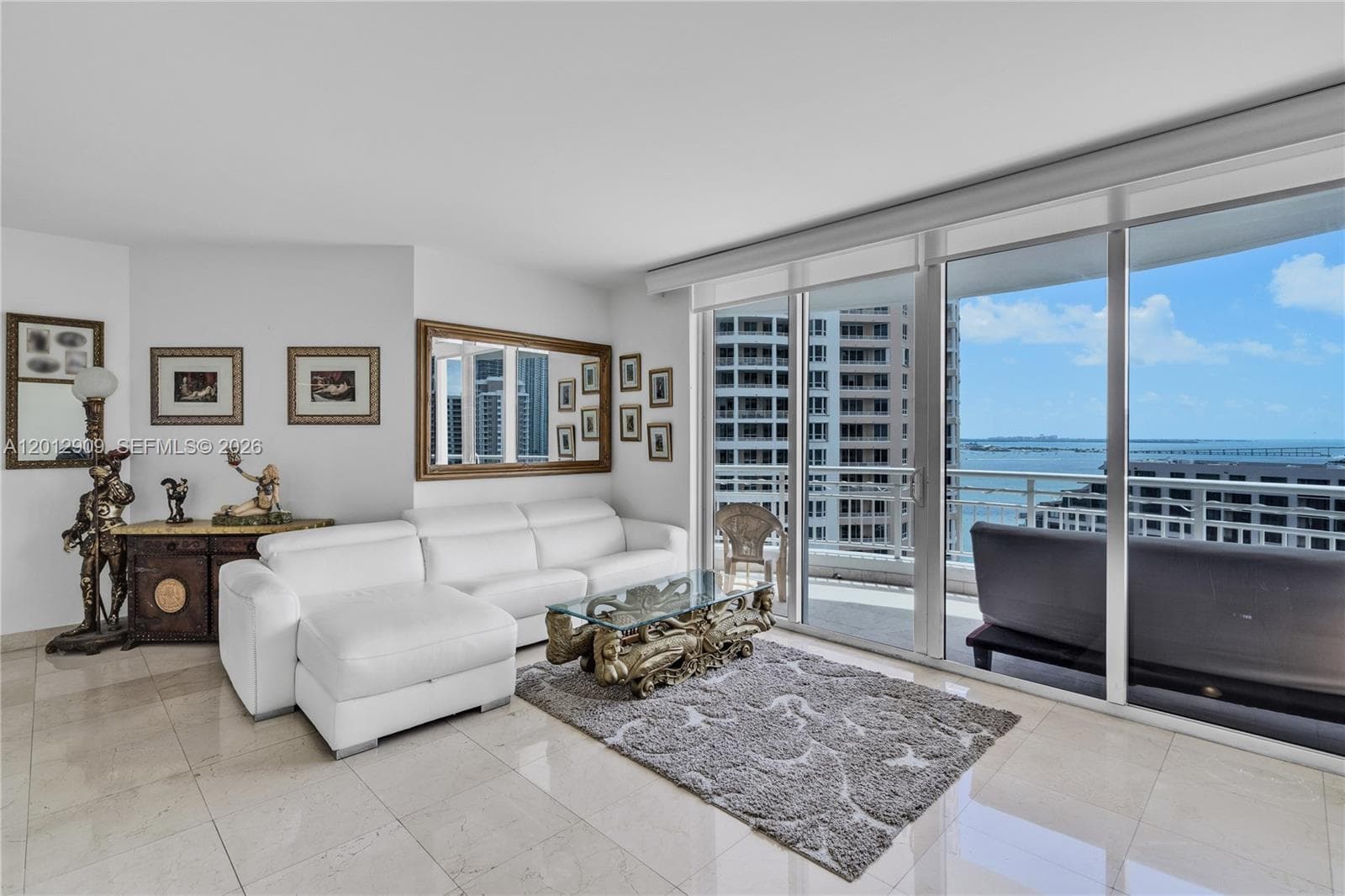848 Brickell Key Dr 1903 photo 1