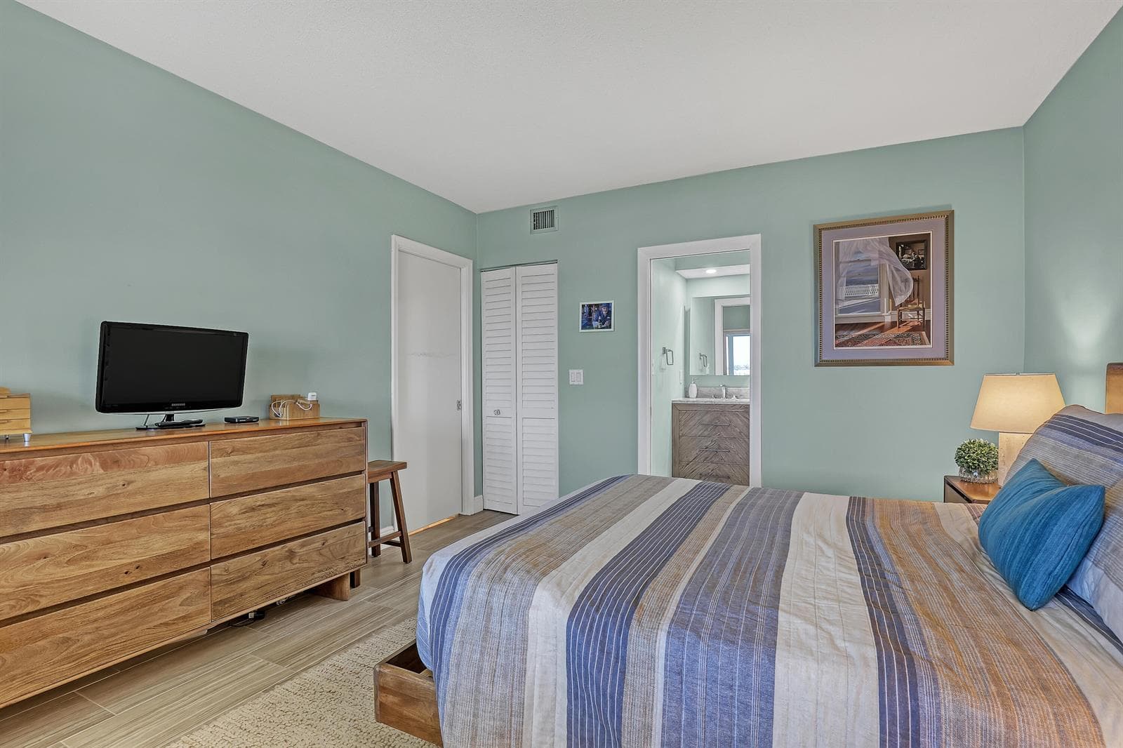 921 Spanish Circle 435 photo 17