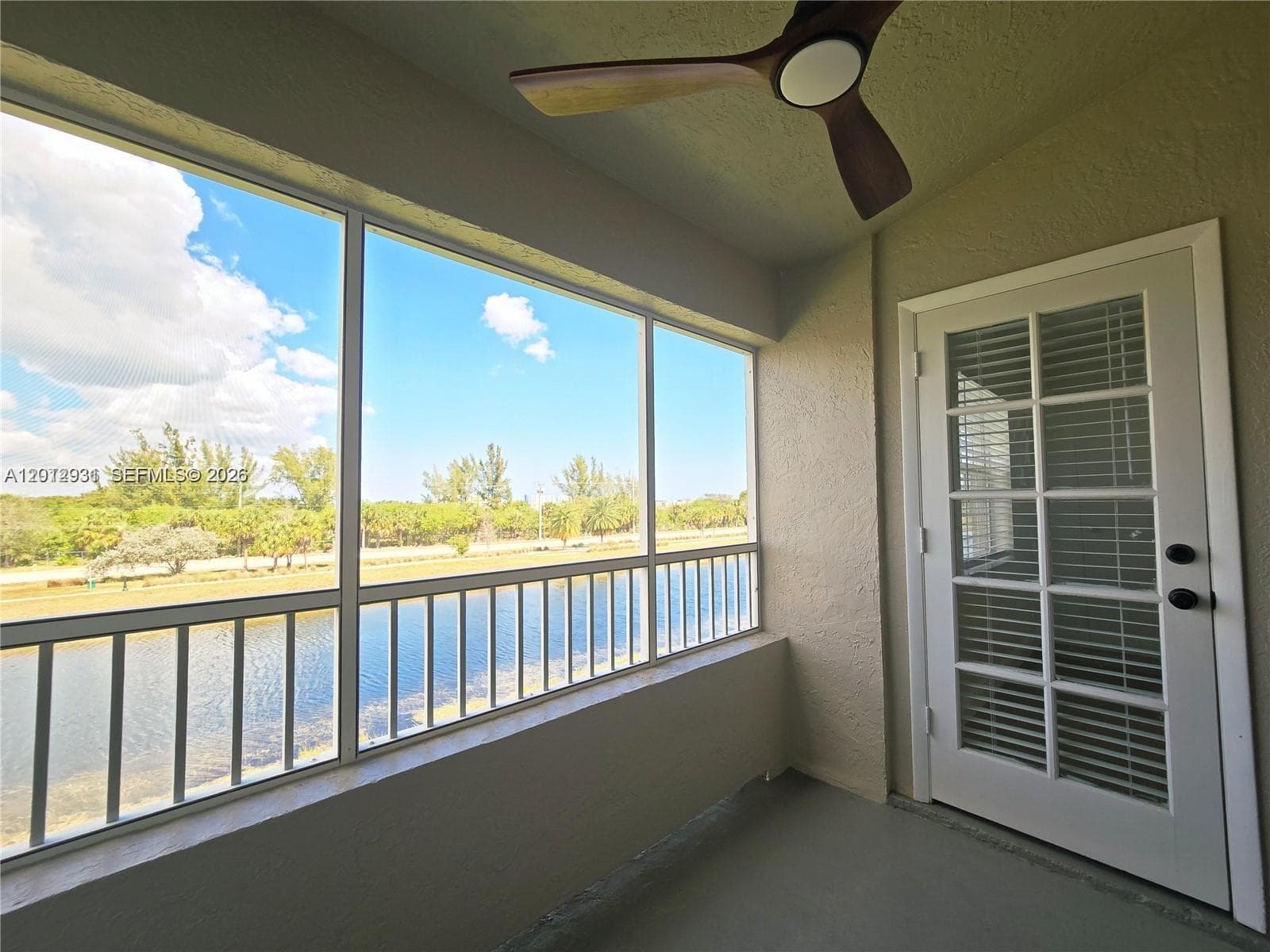 2881 Oakland Forest Dr 310 photo 17