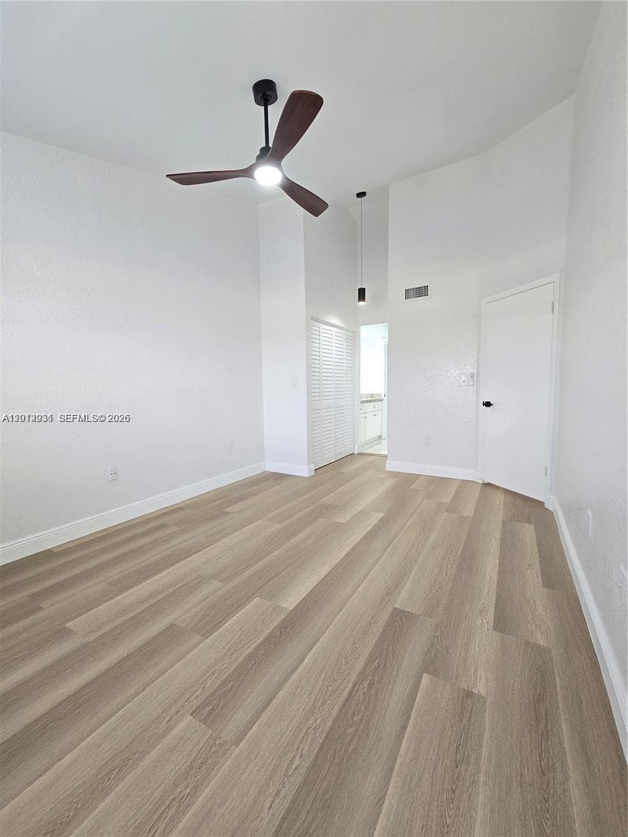 2881 Oakland Forest Dr 310 photo 12