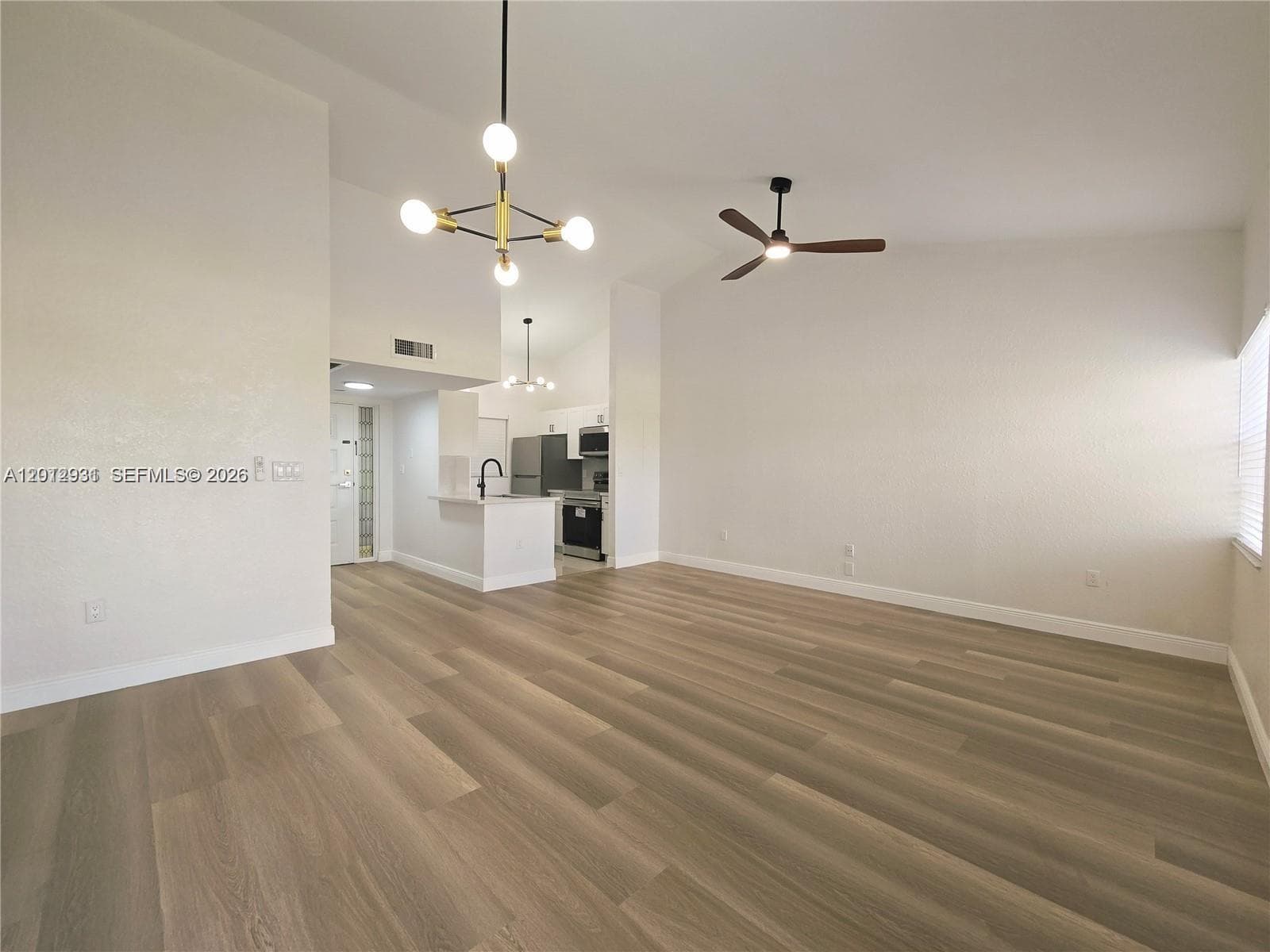2881 Oakland Forest Dr 310 photo 1