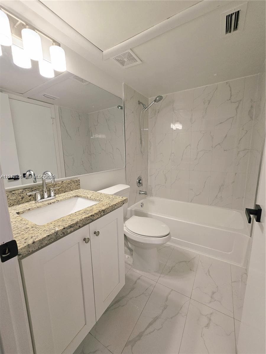 2881 Oakland Forest Dr 310 photo 10