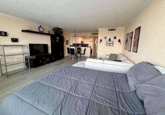 2501 Ocean Dr 1627 photo 3