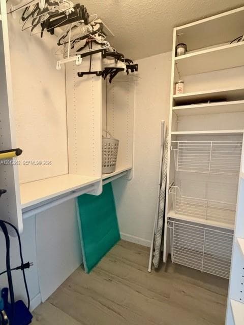 2501 Ocean Dr 1627 photo 4