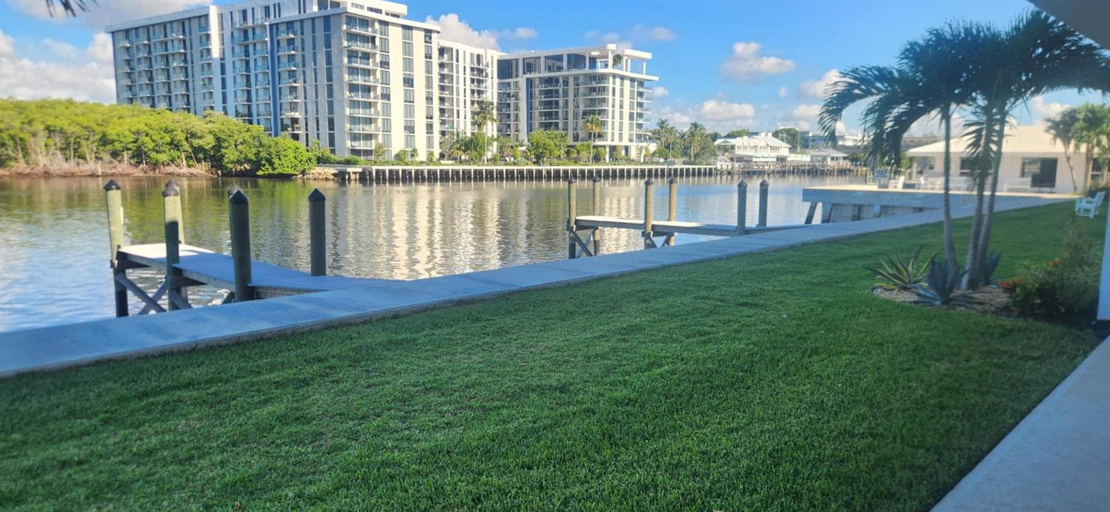 5510 N Ocean 206 photo 22