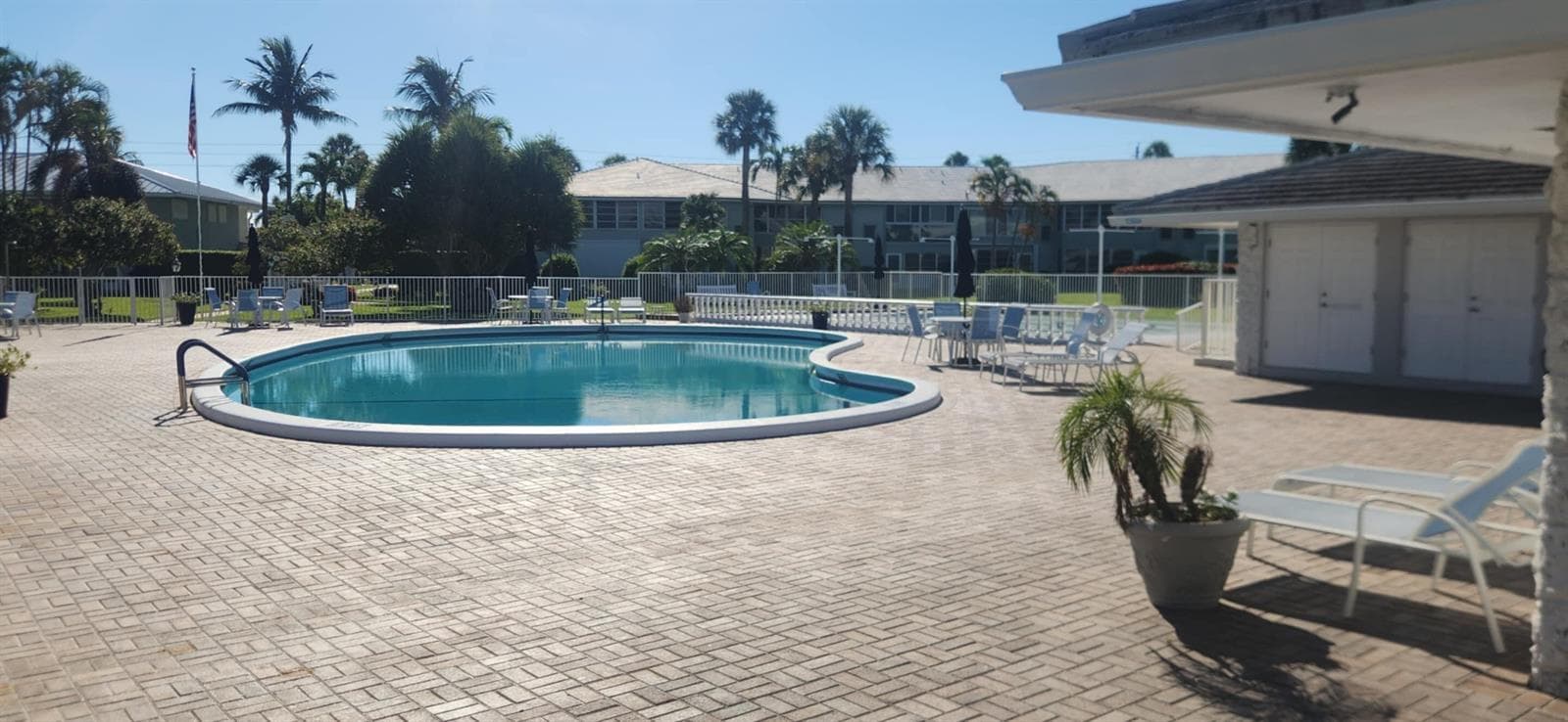 5510 N Ocean 206 photo 14