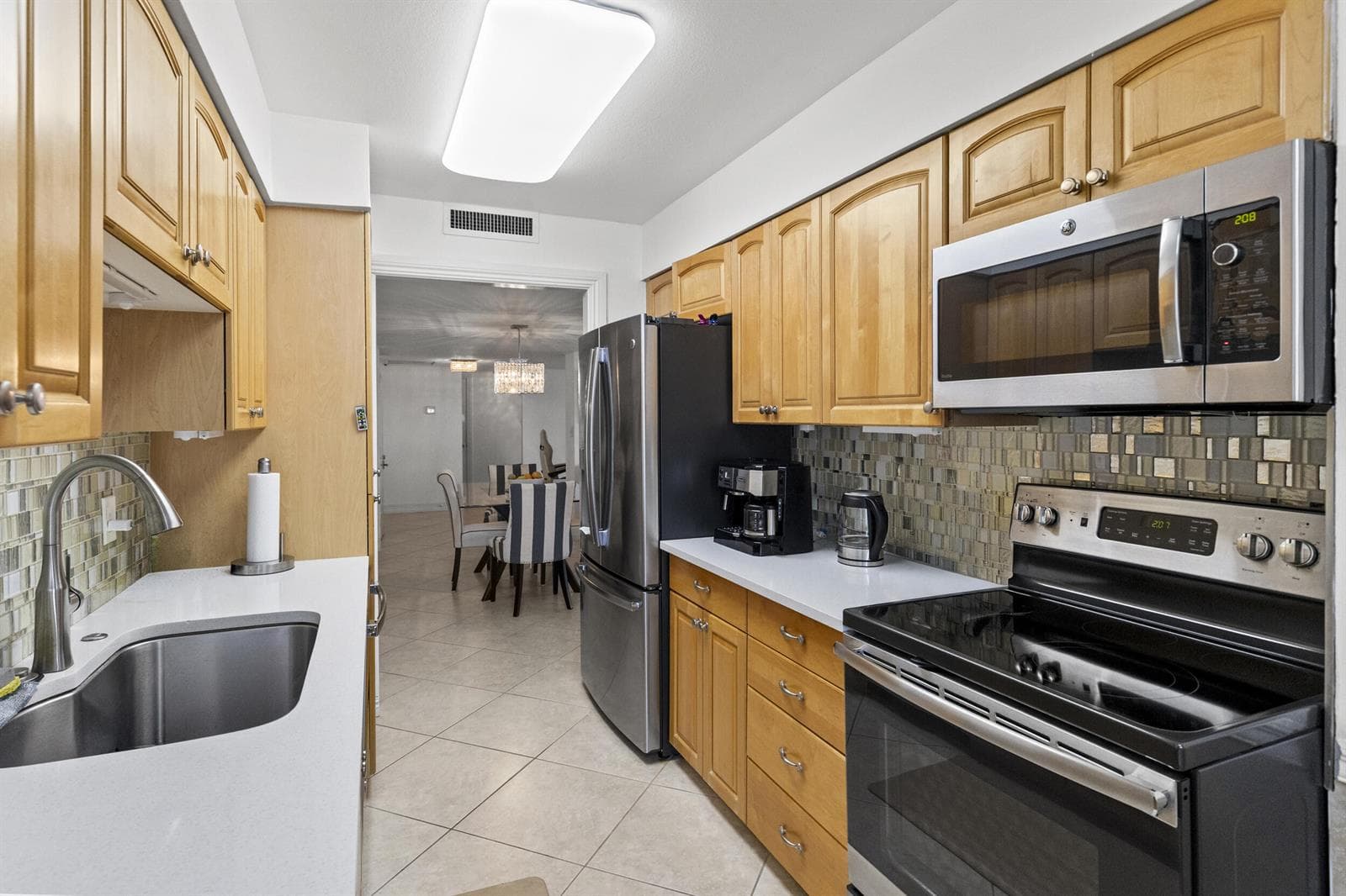 4200 N Ocean Drive 1-204 photo 23