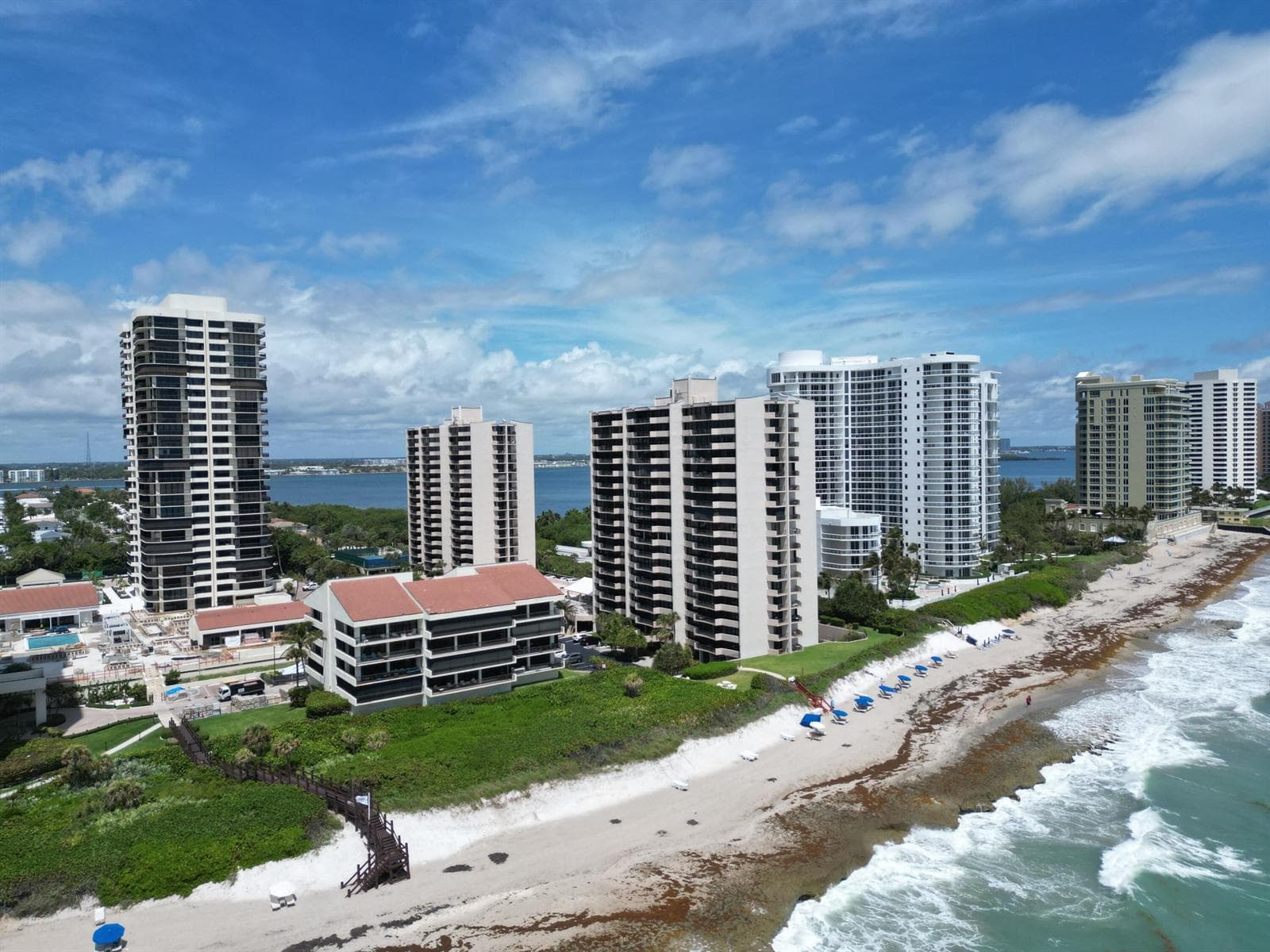 4200 N Ocean Drive 1-204 photo 3