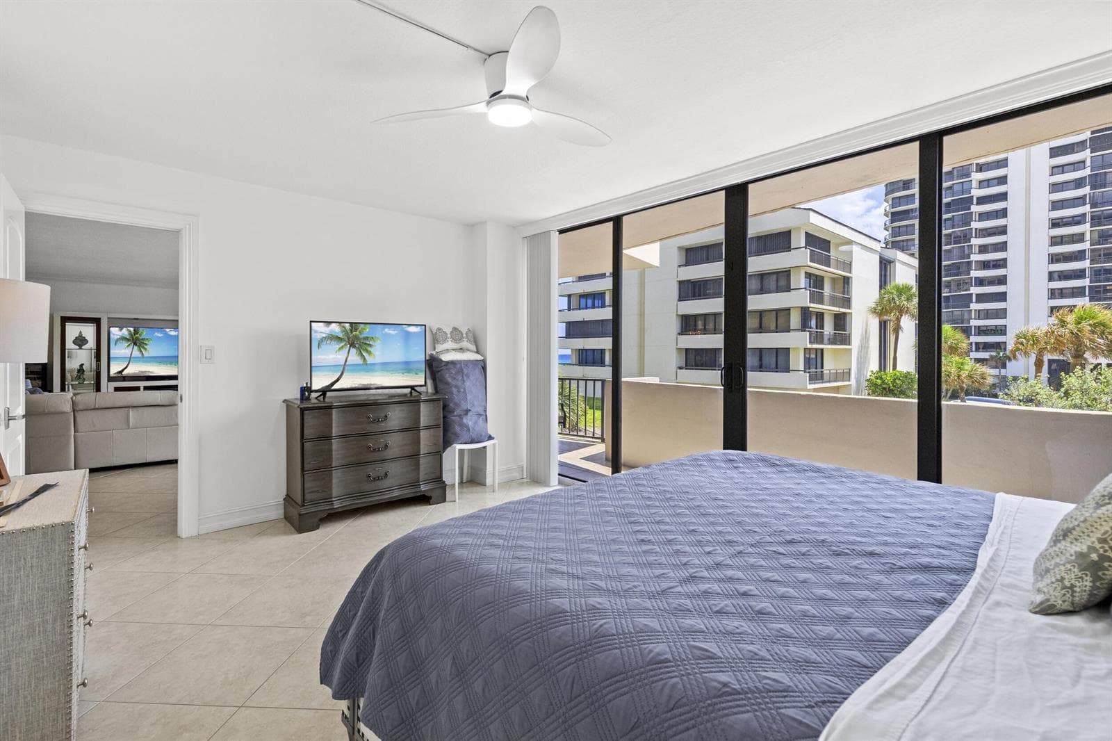 4200 N Ocean Drive 1-204 photo 15