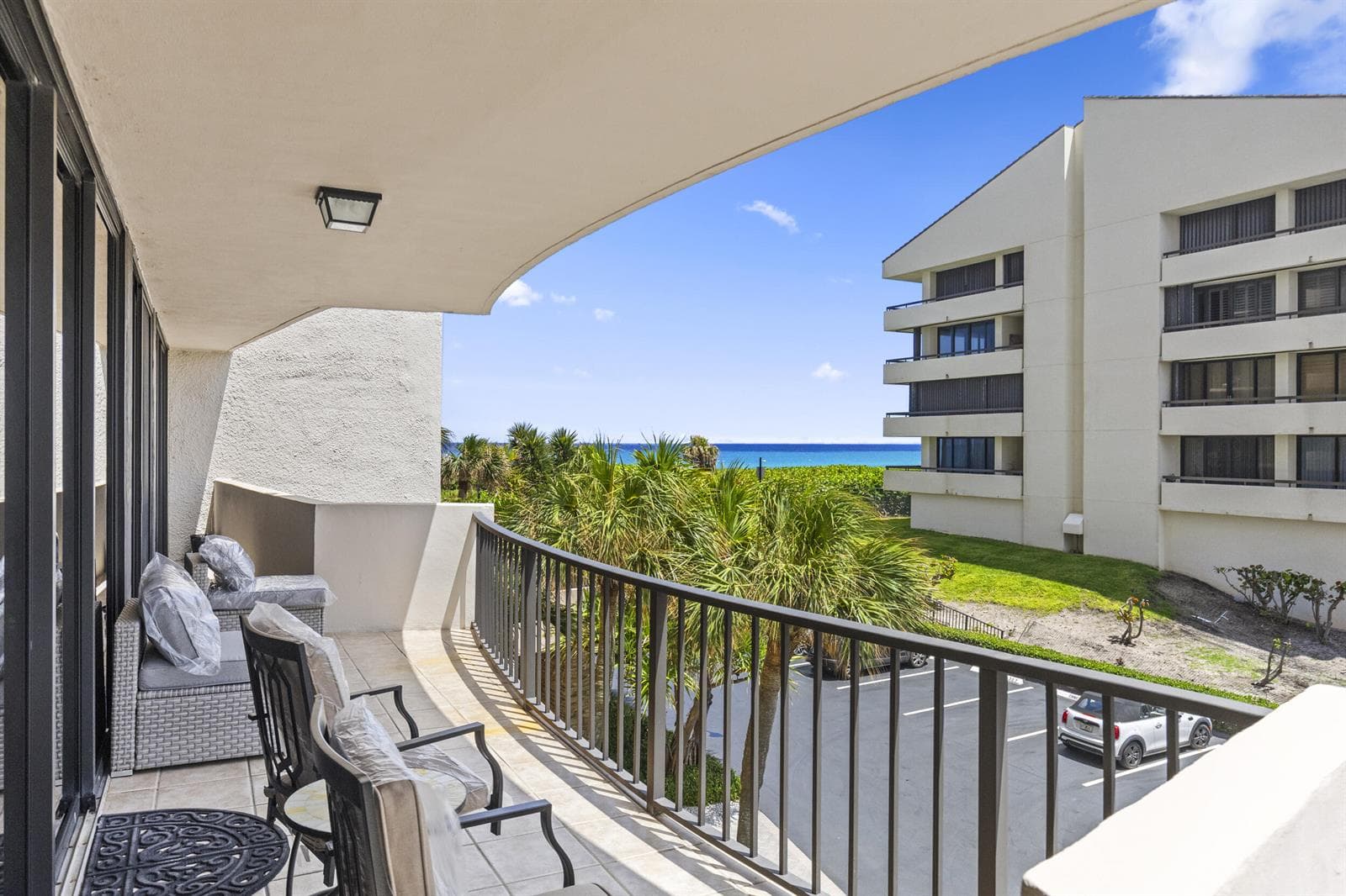 4200 N Ocean Drive 1-204 photo 8
