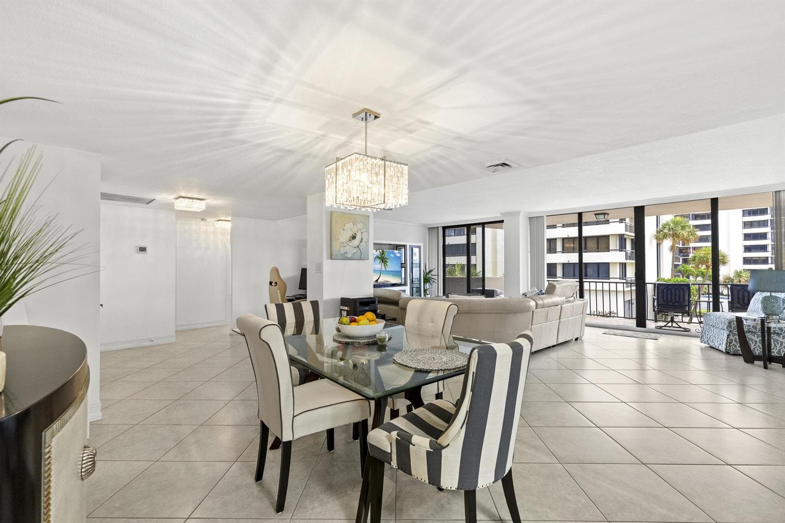 4200 N Ocean Drive 1-204 photo 25