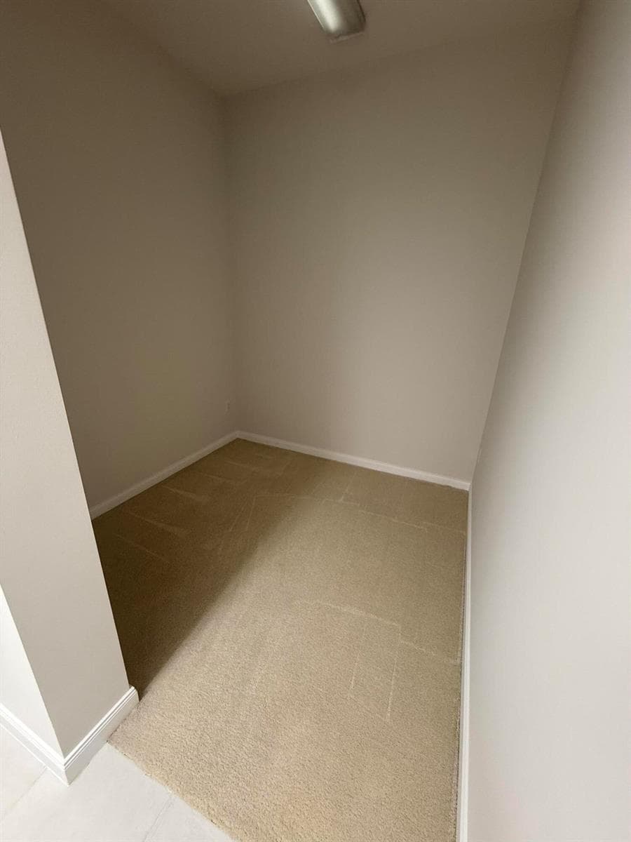 4 Harbour Isle Drive E Unit 204 photo 7