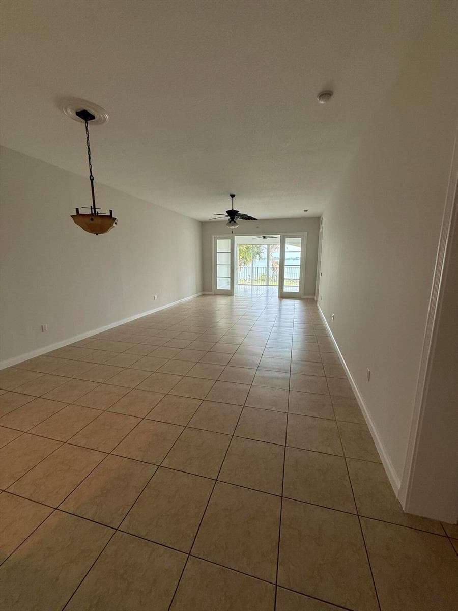 4 Harbour Isle Drive E Unit 204 photo 8