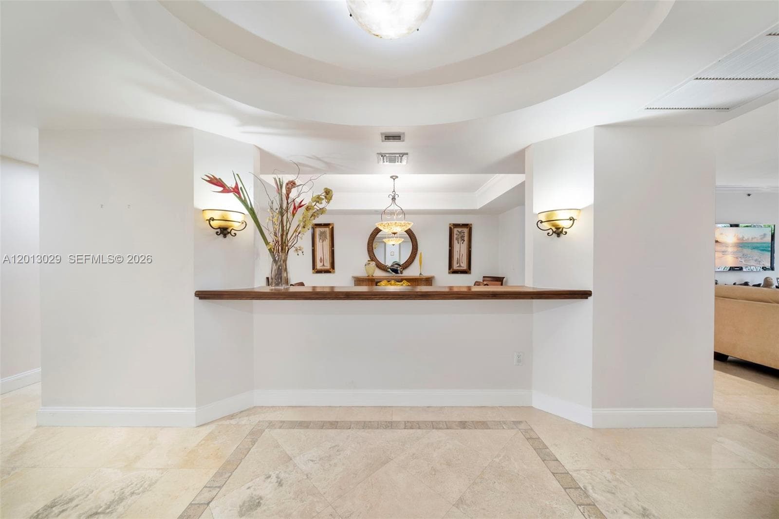 791 Crandon Blvd 404 photo 2