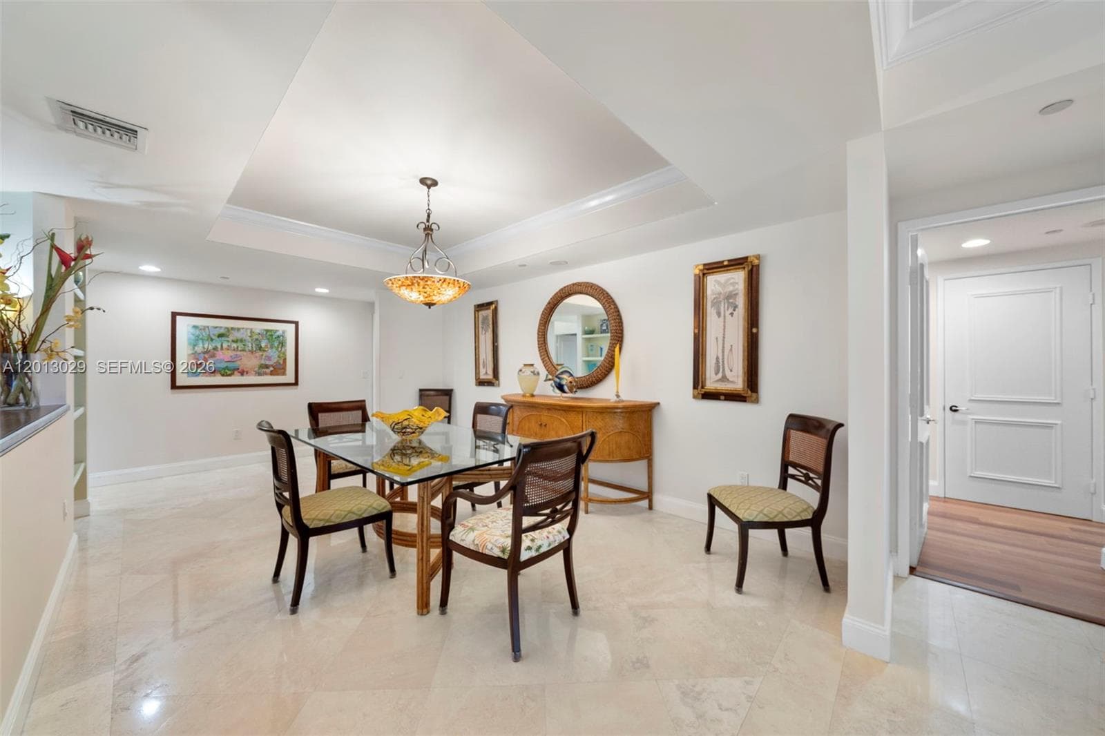 791 Crandon Blvd 404 photo 4