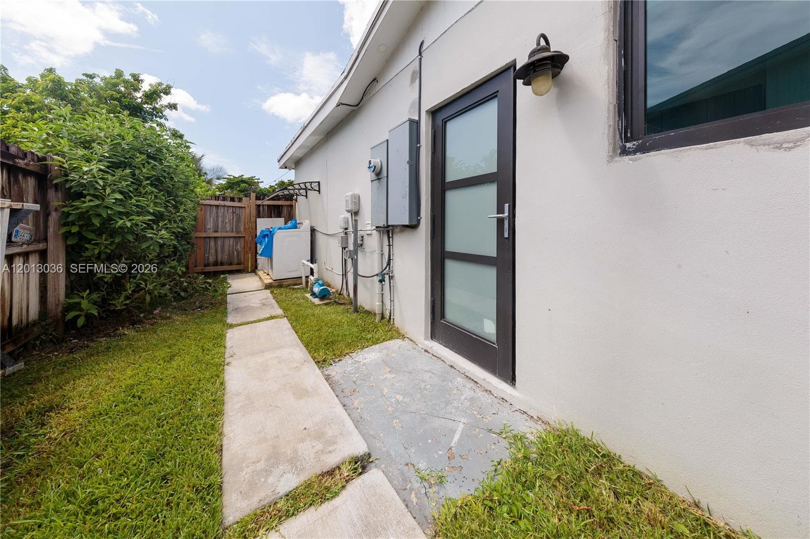 19311 Sterling Dr photo 24