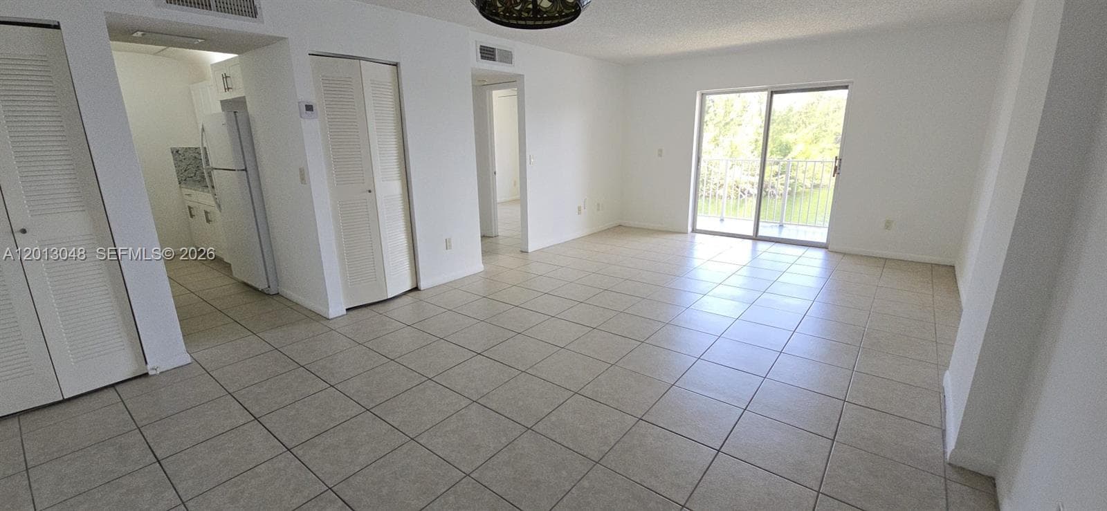 8240 210th St 214 photo 4