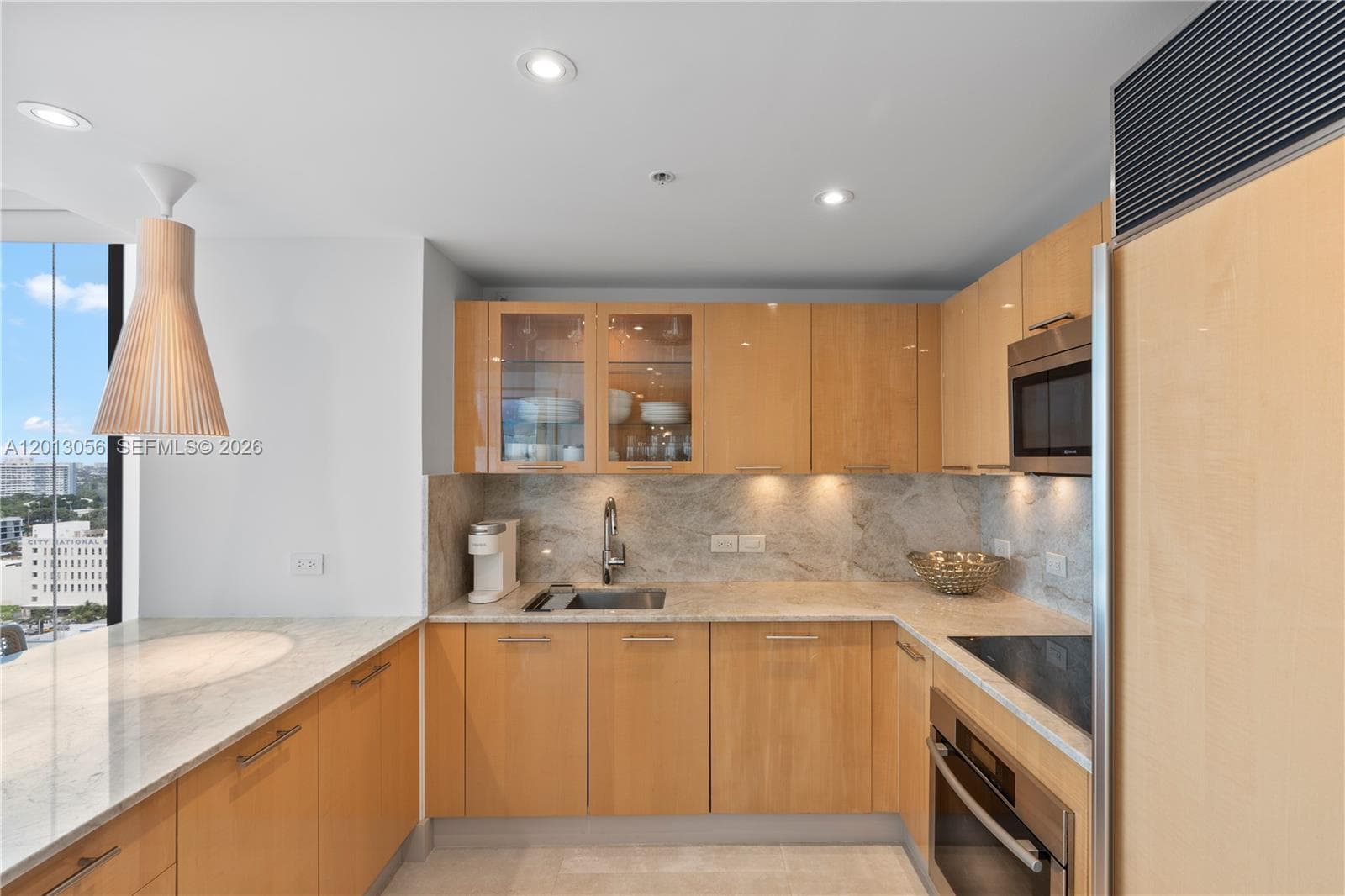 6899 Collins Ave 1604 photo 12