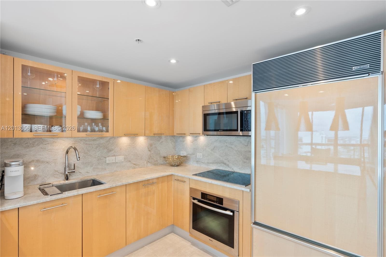 6899 Collins Ave 1604 photo 11