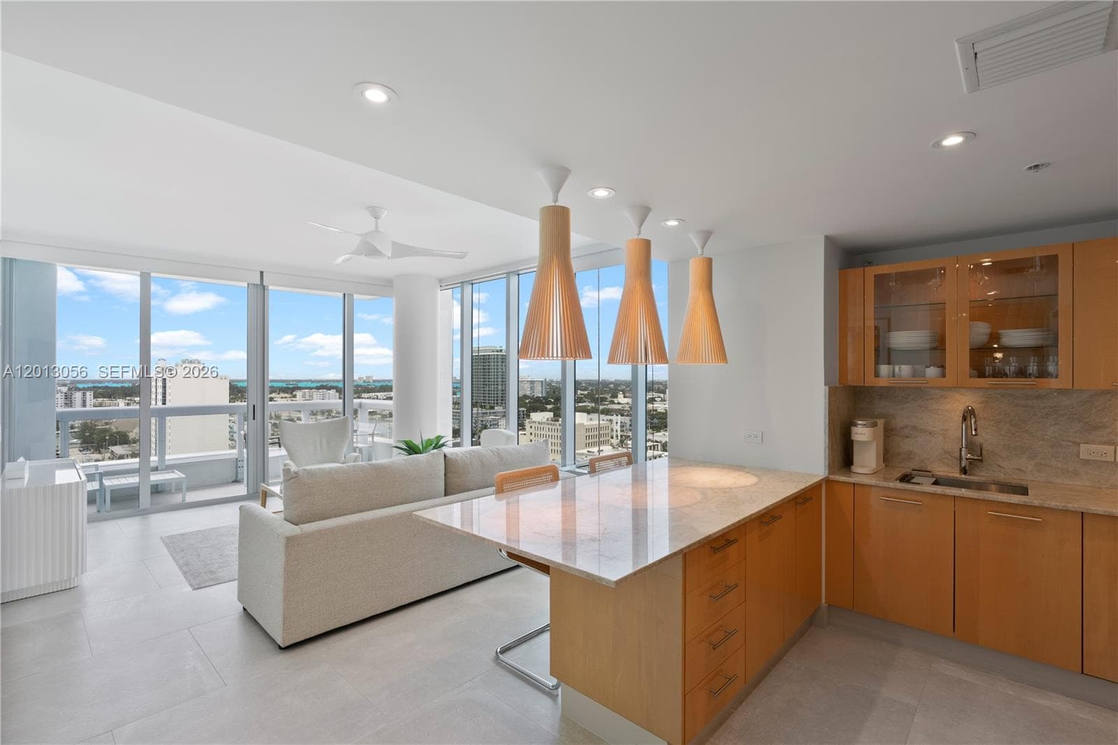6899 Collins Ave 1604 photo 4