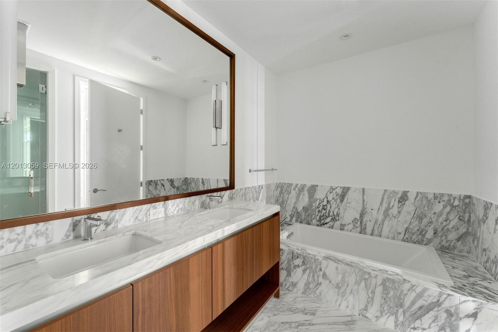 175 SE 25 RD 3601 photo 14
