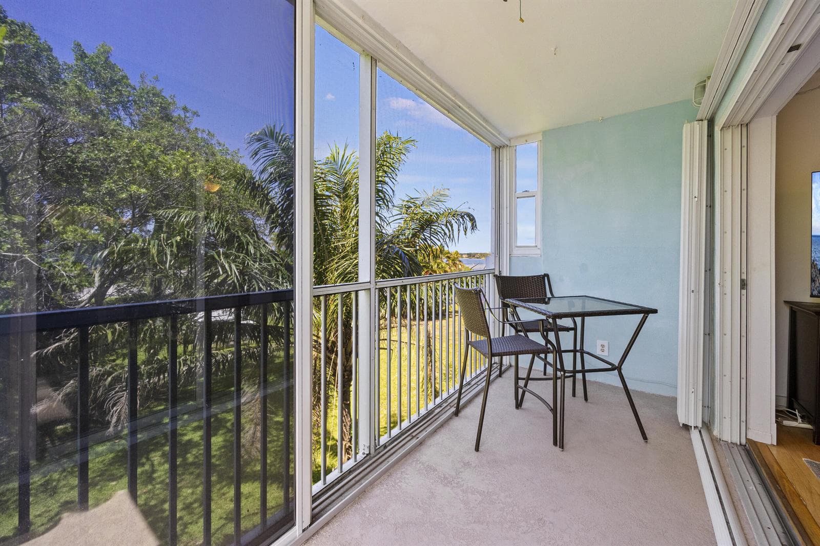 1820 New Palm Way 308 photo 22