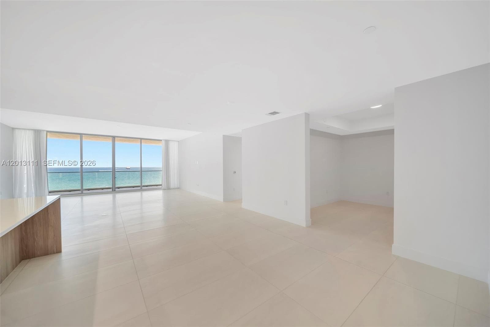 153 Seabreeze Blvd 801 photo 10